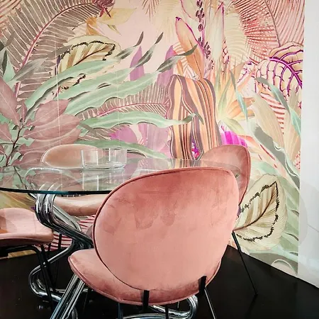 Bed & Breakfast Station